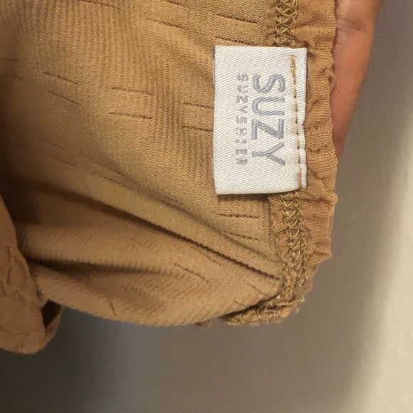 Suzy Shier Dress - Picture 5 of 5